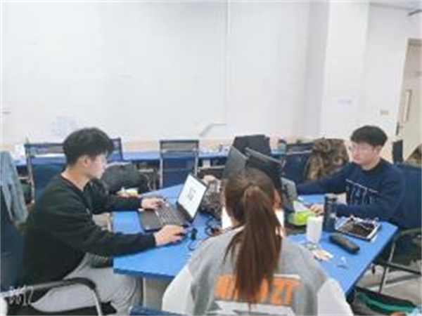 我院学生参加“2021年河北省电子信息职业技能大赛——BIM综合应用”获团体二等奖